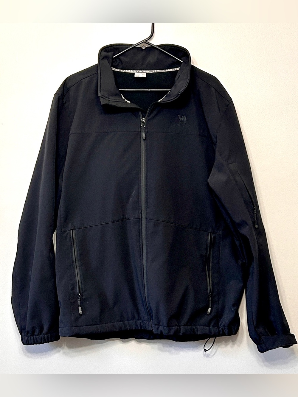 Camel Crown Men’s XL Black Softshell Jacket Fleece Lined Detachable Hood